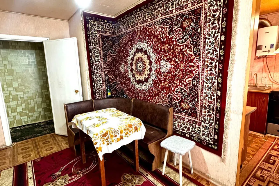 Продаётся 3-комнатная квартира, 58 м²