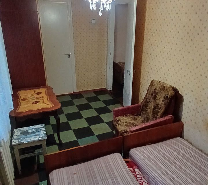 Продаётся 5-комнатная квартира, 46 м²