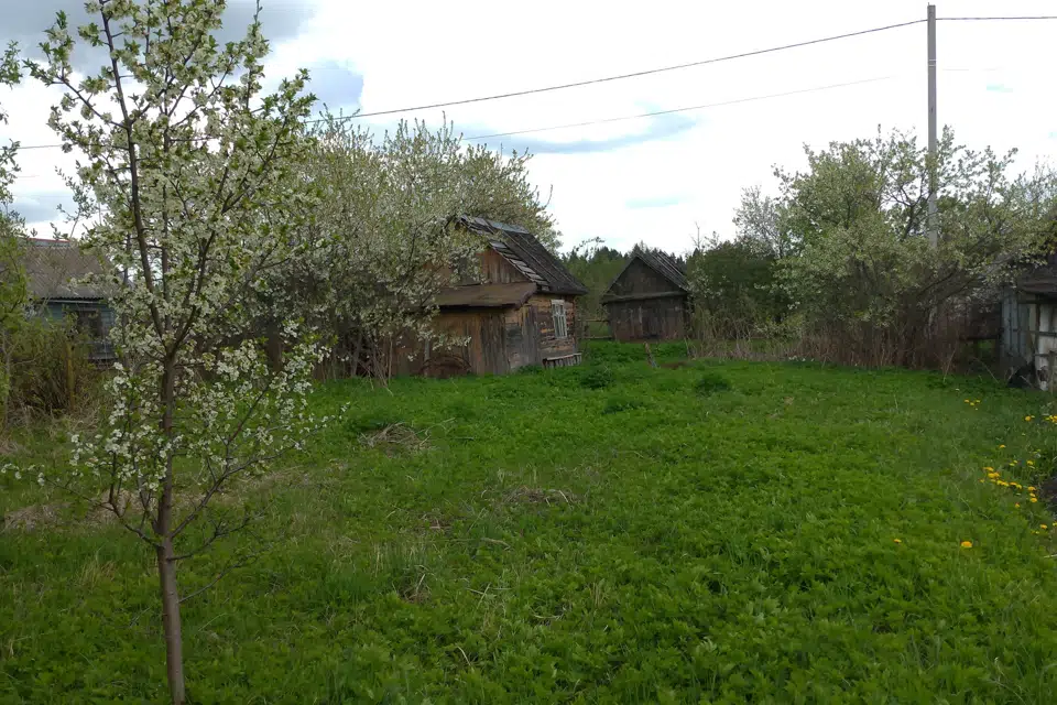 Продаётся участок, 4.26 сот., Садовый