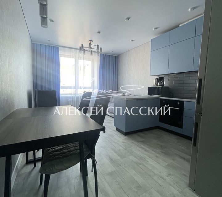 Продаётся 3-комнатная квартира, 91.4 м²