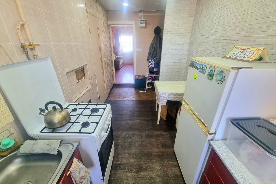 Продаётся 2-комнатная квартира, 42.7 м²