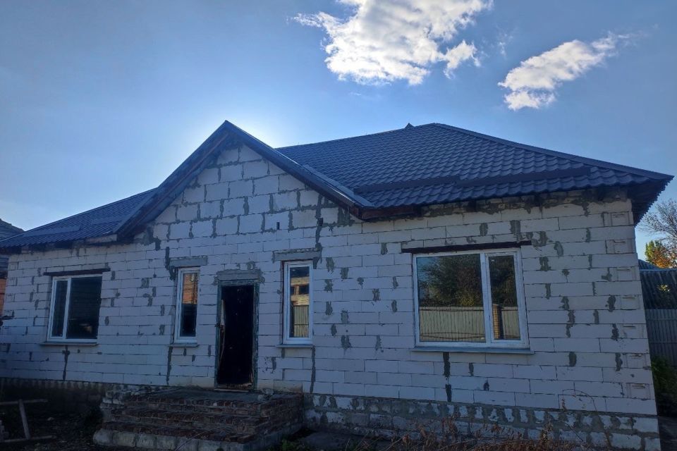 Продаётся 1-этажный дом, 130 м²