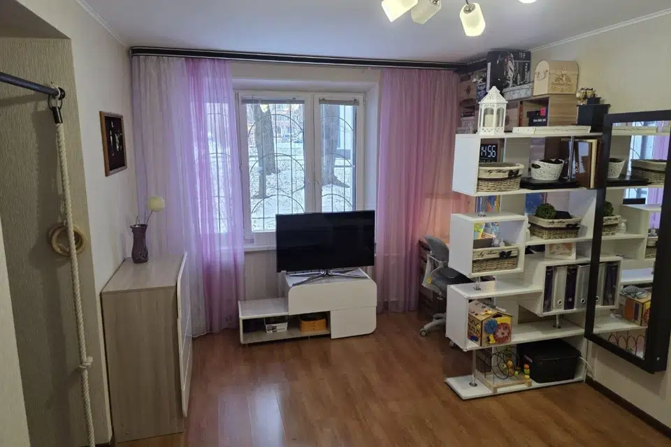 Продаётся 2-комнатная квартира, 46.7 м²