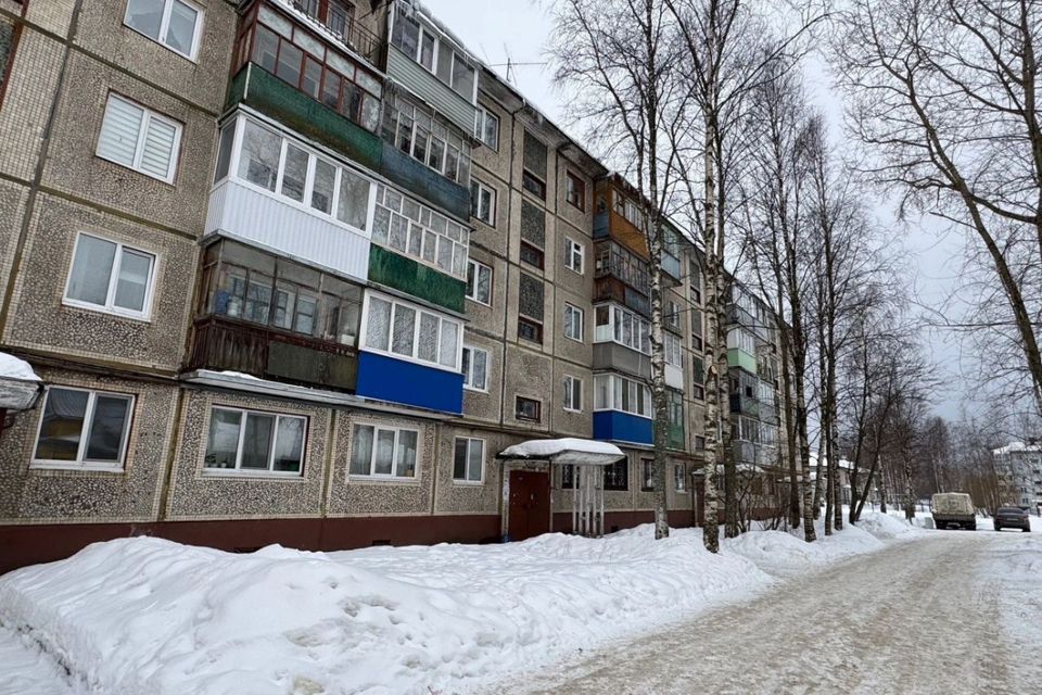 Продаётся 2-комнатная квартира, 43.8 м²
