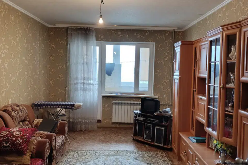Продаётся 4-комнатная квартира, 81 м²