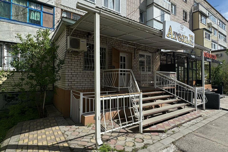 Продаётся 3-комнатная квартира, 110 м²