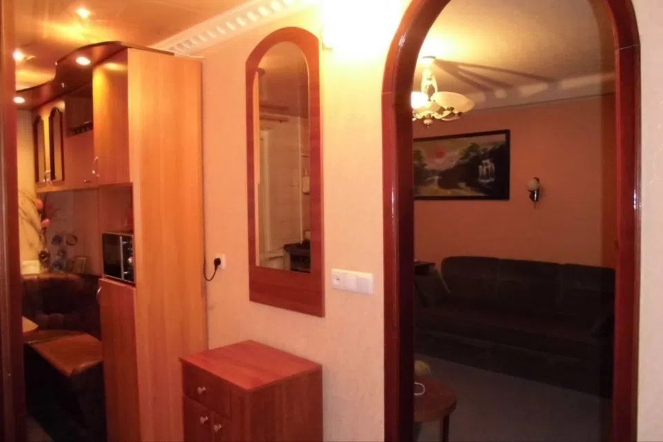 Продаётся 2-комнатная квартира, 42.3 м²