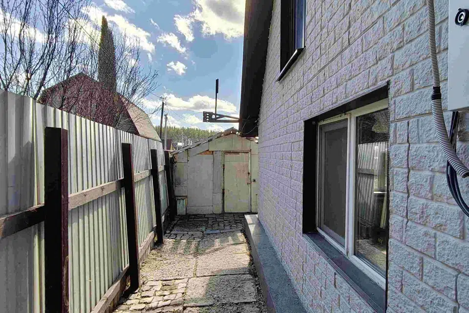 Продаётся 2-этажный дом, 85 м²
