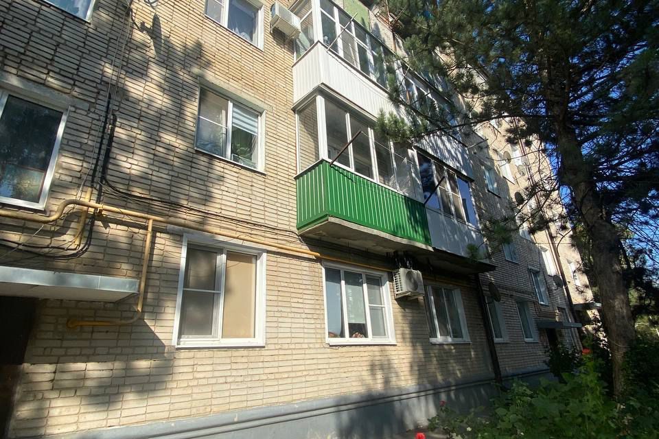 Продаётся 2-комнатная квартира, 43.5 м²