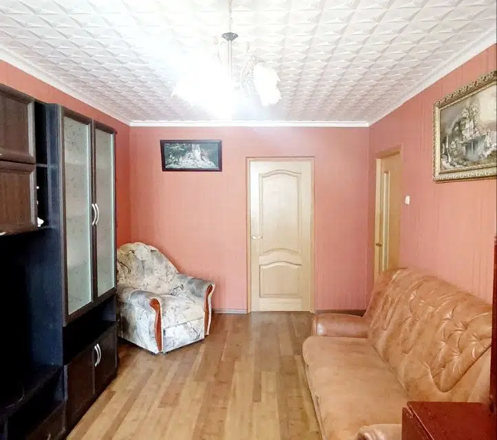 Продаётся 3-комнатная квартира, 63.5 м²