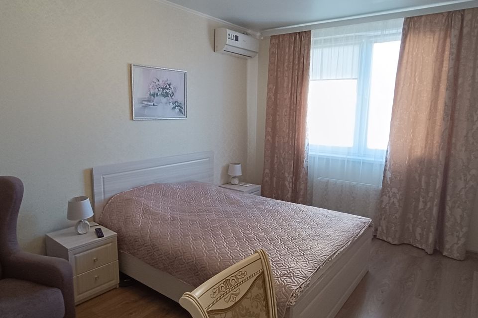Продаётся 2-комнатная квартира, 56.2 м²