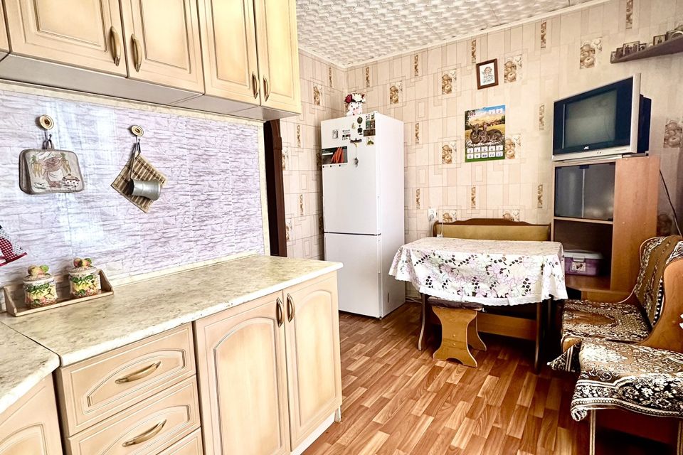 Продаётся 3-комнатная квартира, 62.5 м²