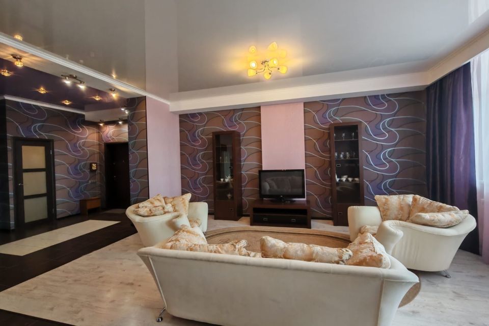 Сдаётся 3-комнатная квартира, 100 м²
