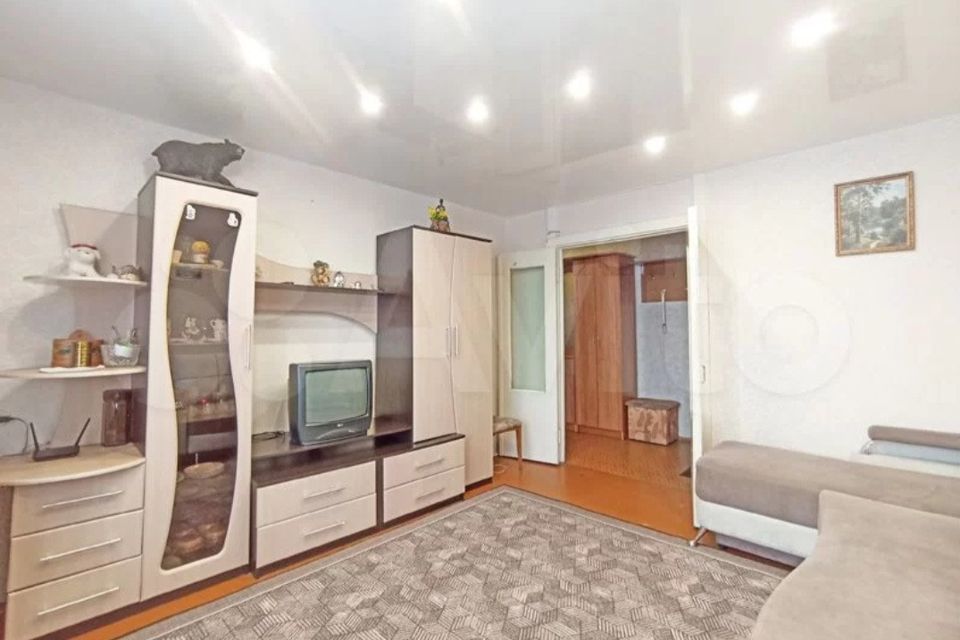 Продаётся 3-комнатная квартира, 62.3 м²