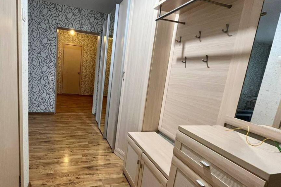 Продаётся 2-комнатная квартира, 64.3 м²