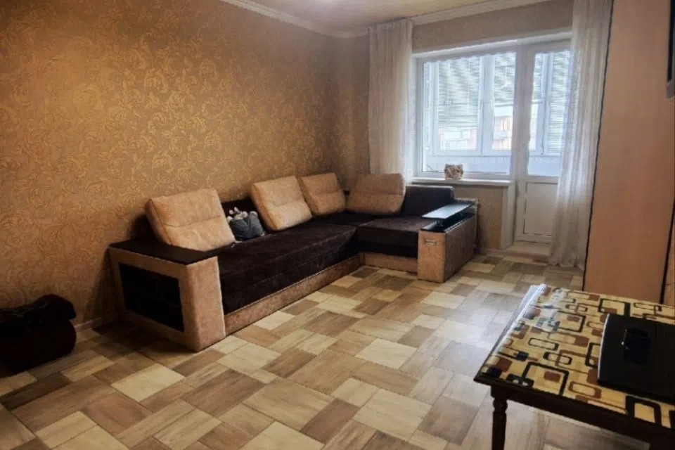 Продаётся 3-комнатная квартира, 71 м²