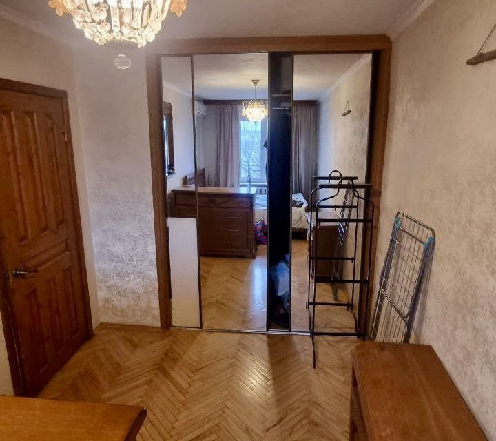 Продаётся 2-комнатная квартира, 43.7 м²