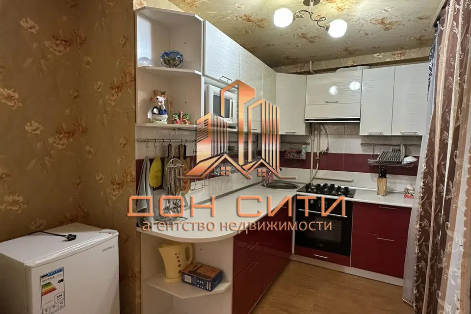 Продаётся 3-комнатная квартира, 59.5 м²