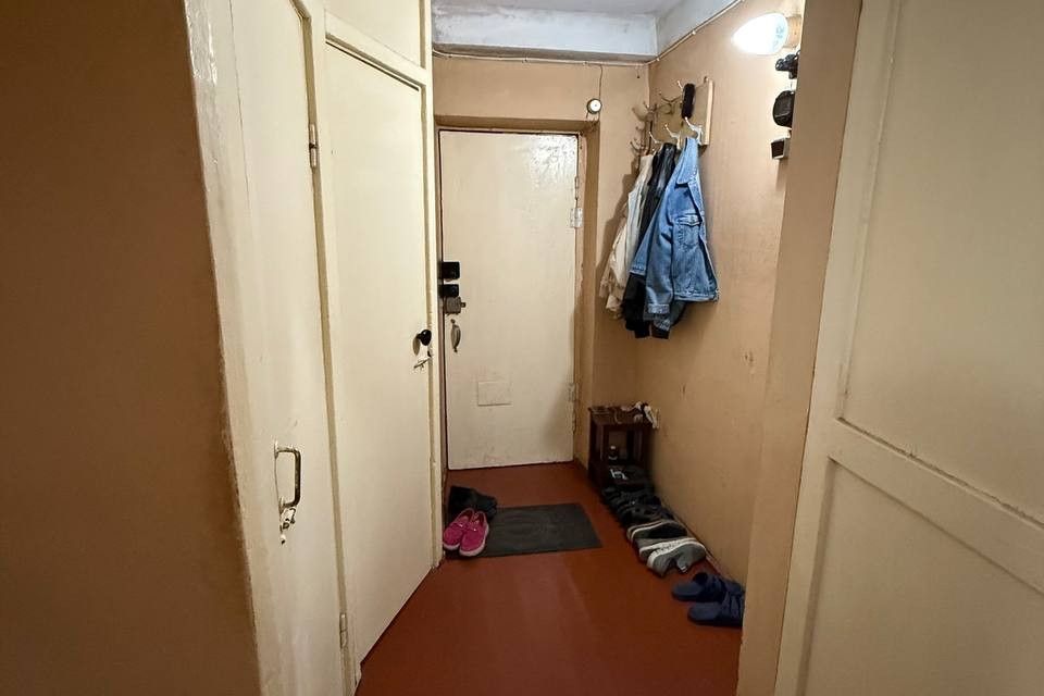 Продаётся 3-комнатная квартира, 44 м²