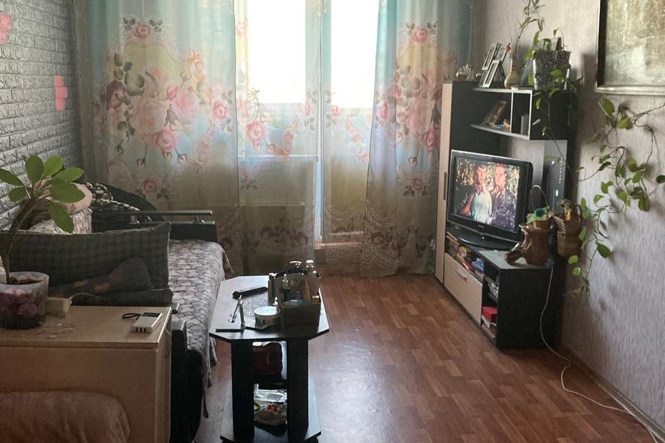 Продаётся 2-комнатная квартира, 61.9 м²