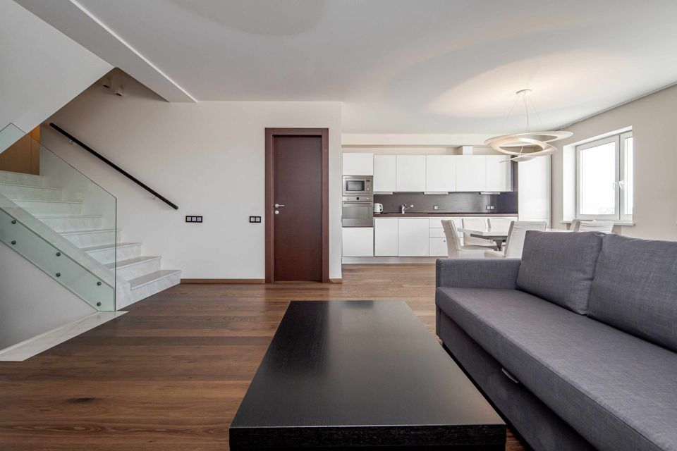 Продаётся 2-комнатная квартира, 74.1 м²