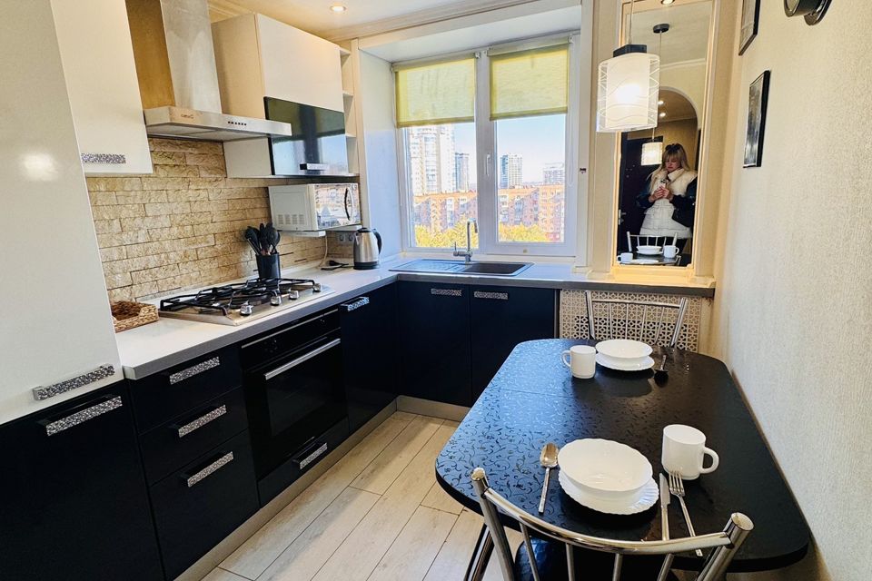 Продаётся 1-комнатная квартира, 33 м²