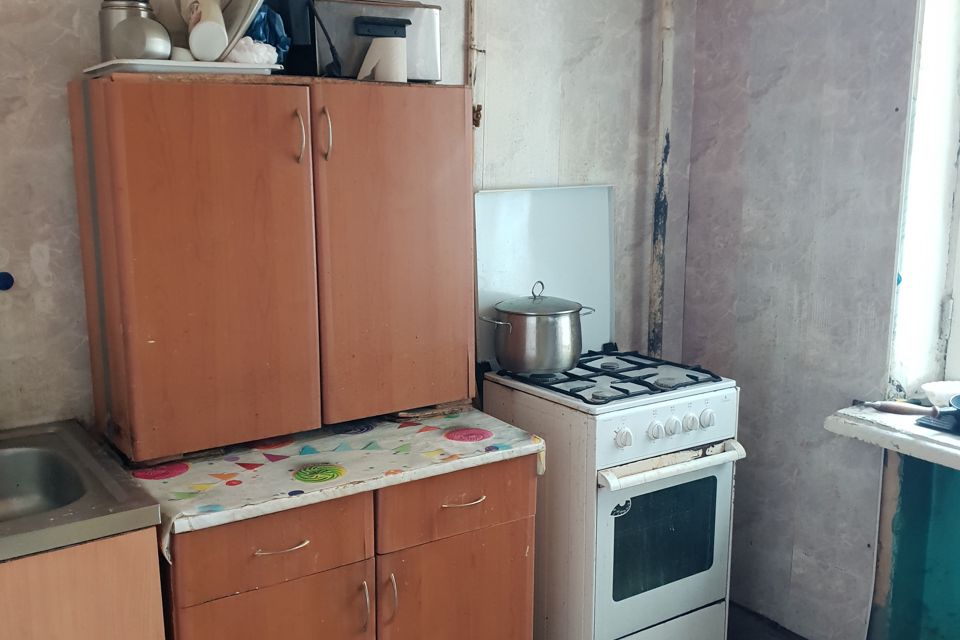 Продаётся комната в 3-комн. квартире, 16.4 м²