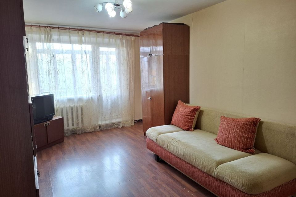 Продаётся 2-комнатная квартира, 43.7 м²