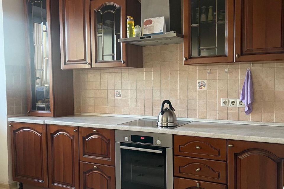 Продаётся 2-комнатная квартира, 65 м²
