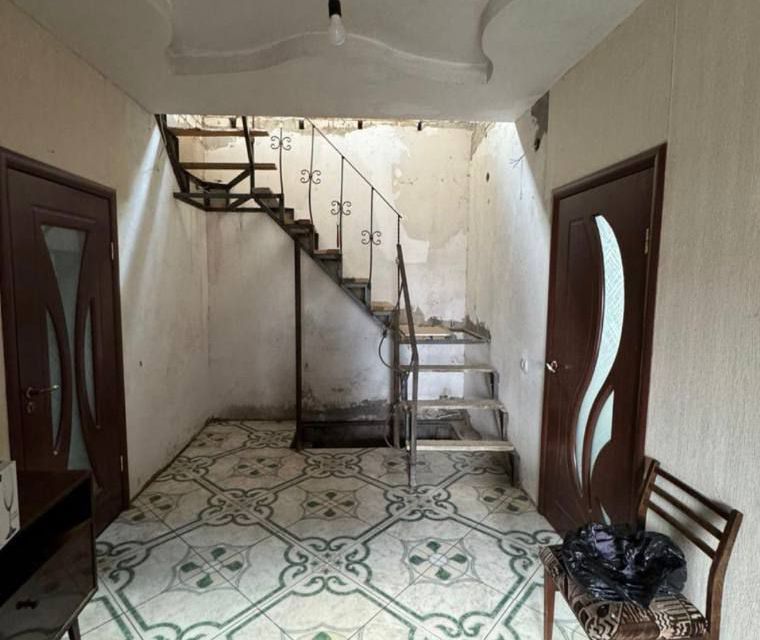 Продаётся 2-этажный дом, 270 м²