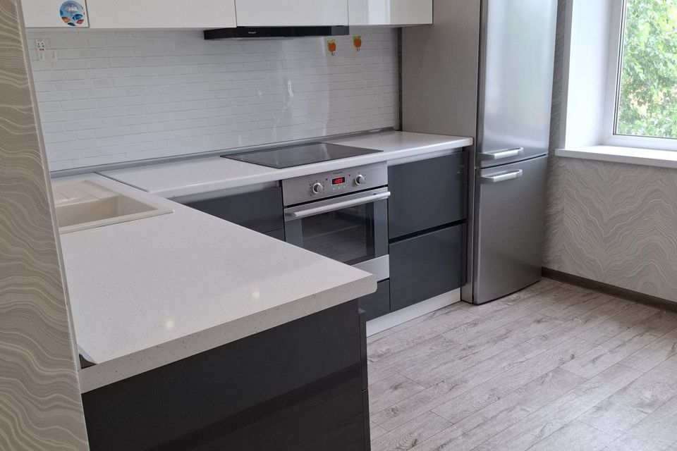 Сдаётся 3-комнатная квартира, 65 м²