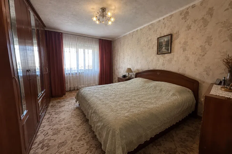 Продаётся 3-комнатная квартира, 63.6 м²