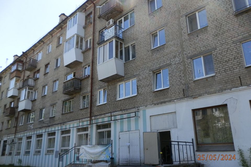Продаётся 2-комнатная квартира, 42.1 м²