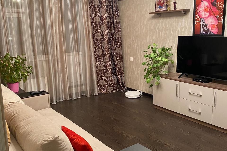 Продаётся 1-комнатная квартира, 38.2 м²