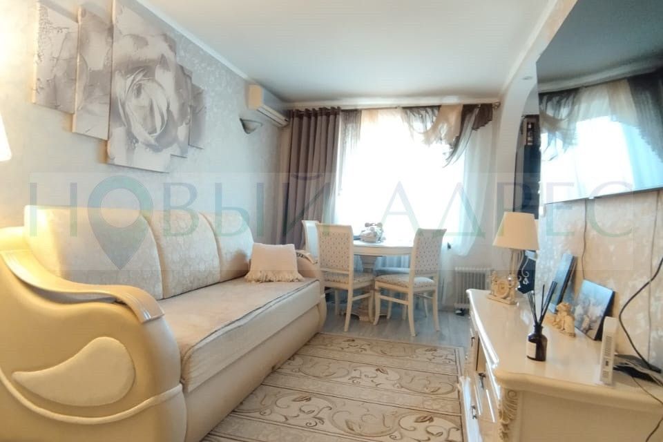 Продаётся 3-комнатная квартира, 58.9 м²