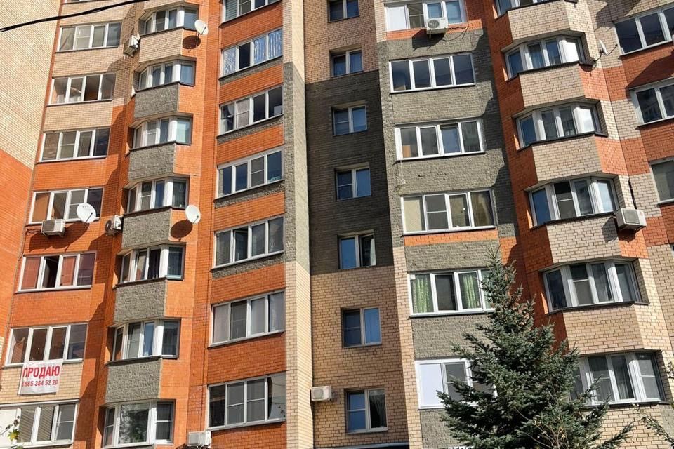 Продаётся 2-комнатная квартира, 65 м²
