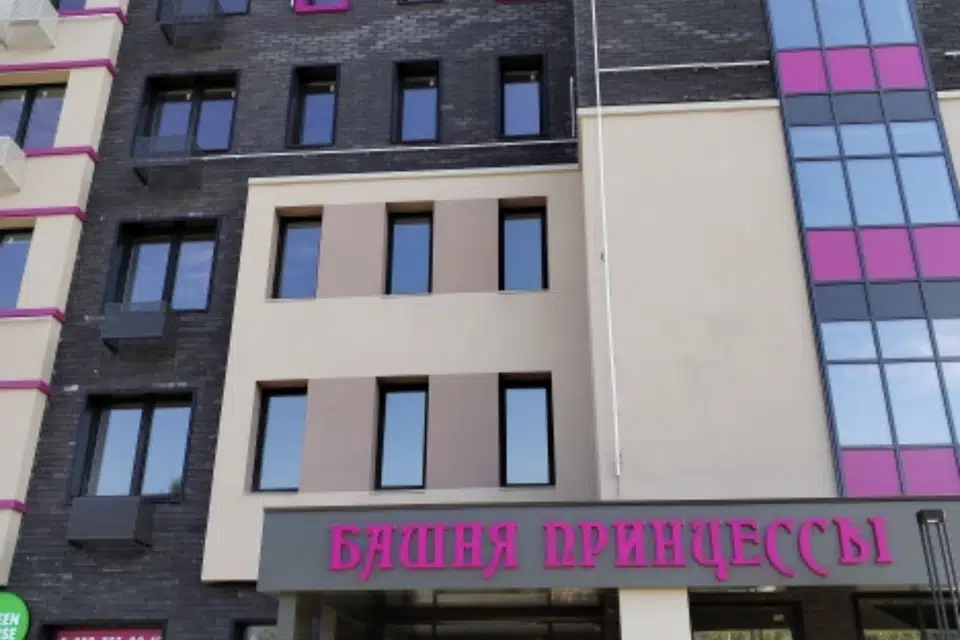 Продаётся 4-комнатная квартира, 81.1 м²