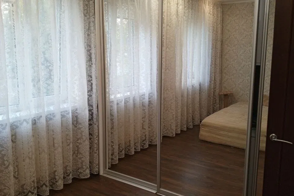 Продаётся 3-комнатная квартира, 57 м²