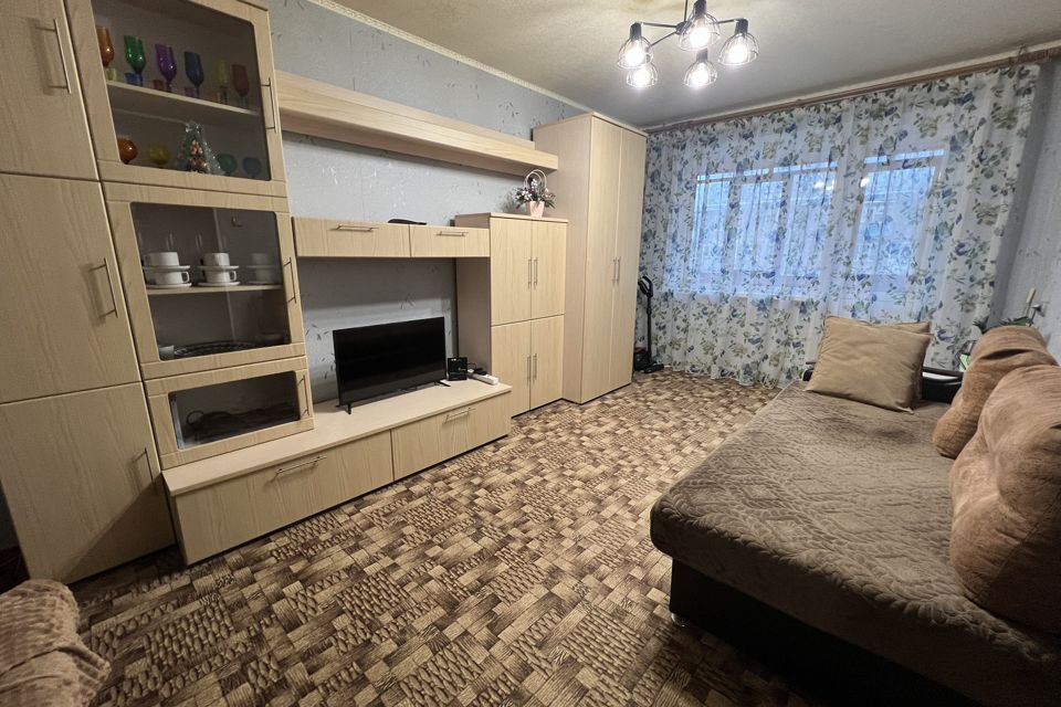 Продаётся 1-комнатная квартира, 33 м²