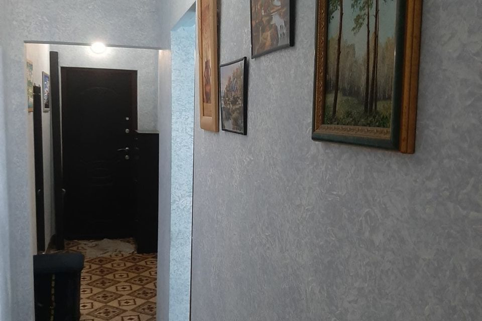 Продаётся 3-комнатная квартира, 60 м²