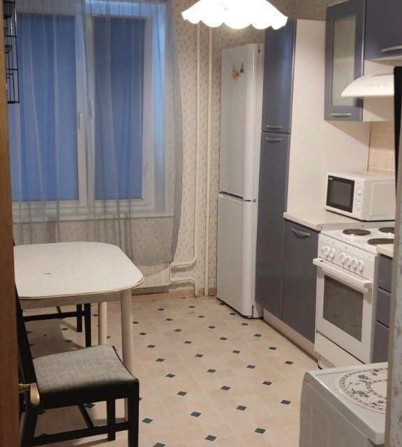 Сдаётся 1-комнатная квартира, 40 м²