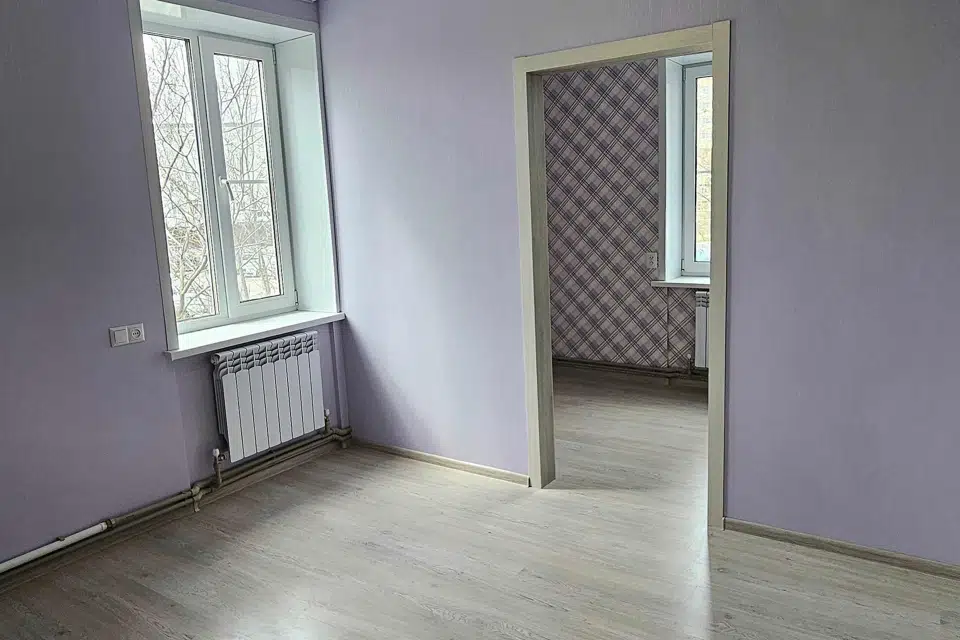 Продаётся 4-комнатная квартира, 68 м²