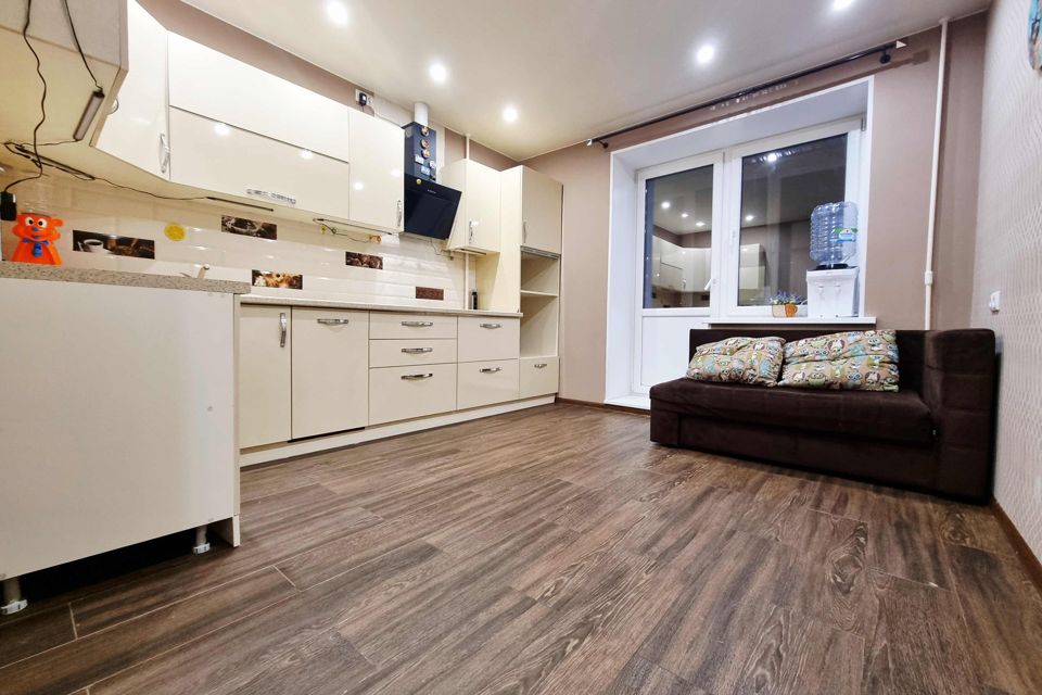 Продаётся 2-комнатная квартира, 75 м²