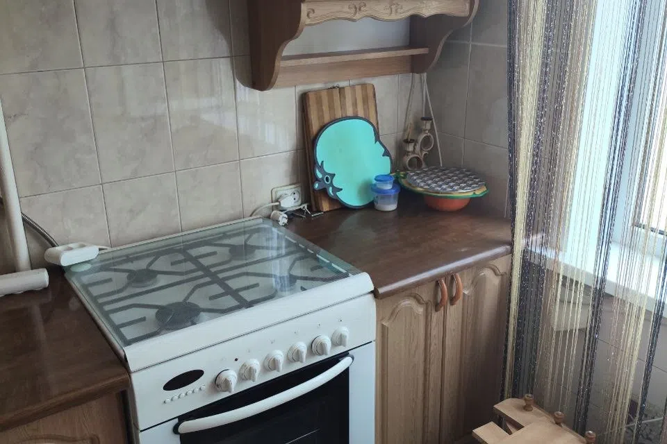 Продаётся 3-комнатная квартира, 56.6 м²