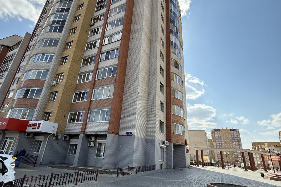 Продаётся 2-комнатная квартира, 72 м²