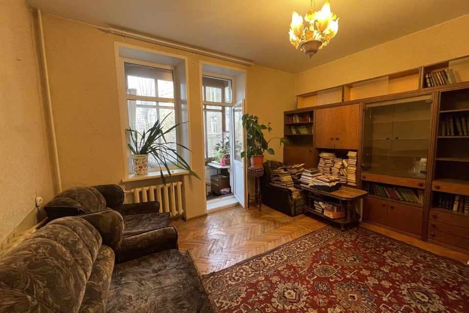 Продаётся 2-комнатная квартира, 56.1 м²