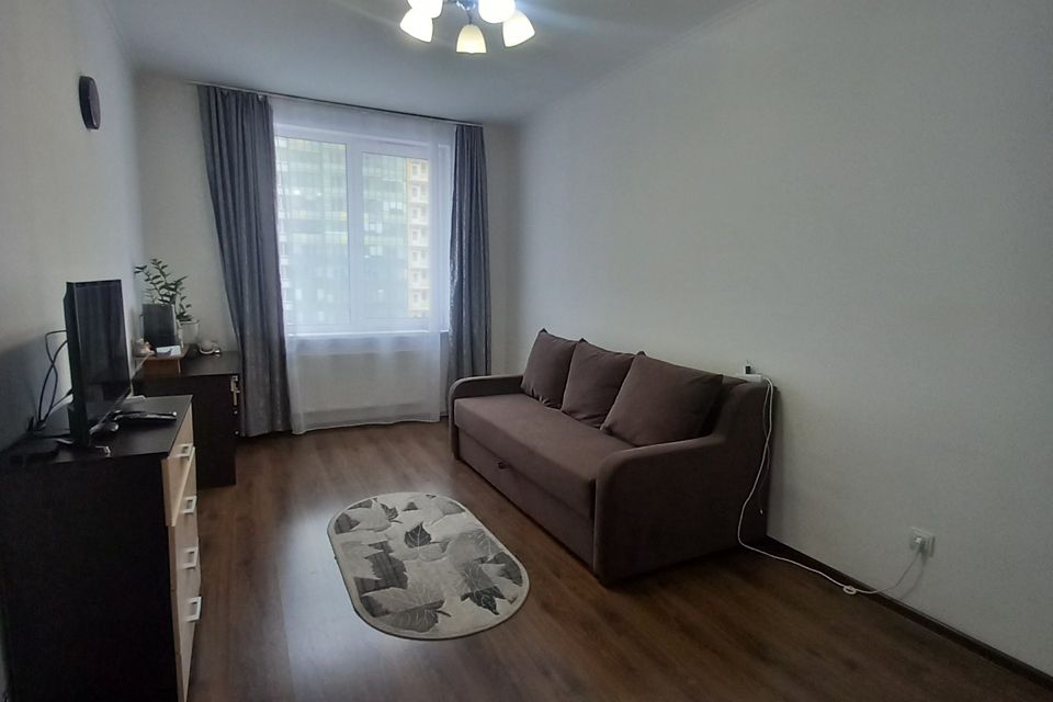 Продаётся 1-комнатная квартира, 35 м²