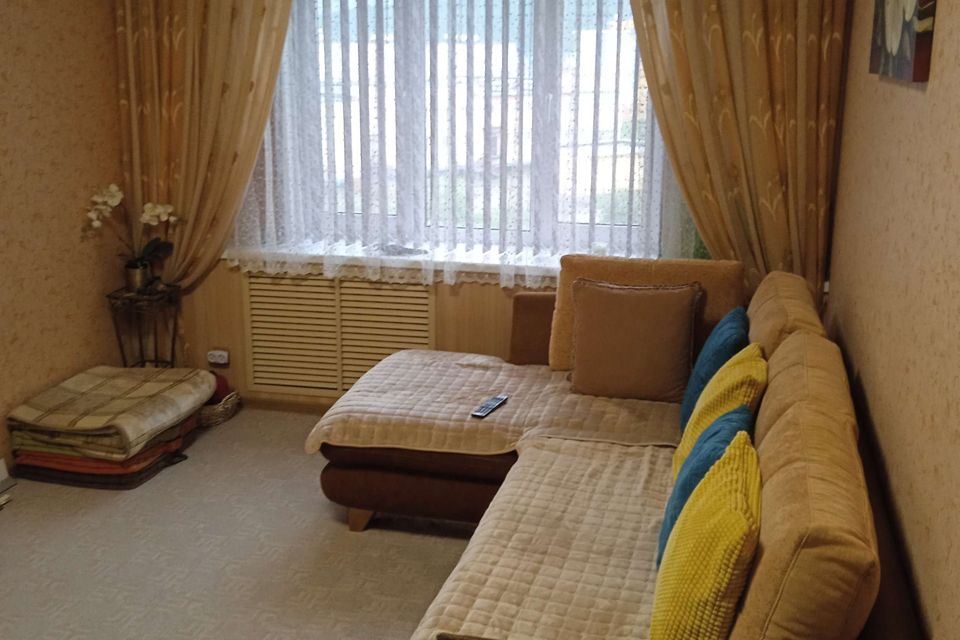 Продаётся 2-комнатная квартира, 53.8 м²