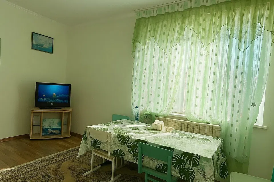 Продаётся 3-комнатная квартира, 57.9 м²