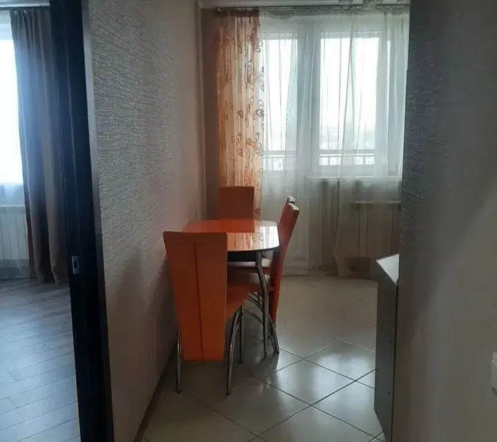 Сдаётся 2-комнатная квартира, 45 м²